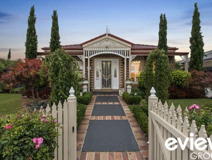 132 Webster Way, Pakenham - Image 1