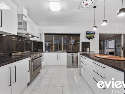 132 Webster Way, Pakenham - Thumbnail 4