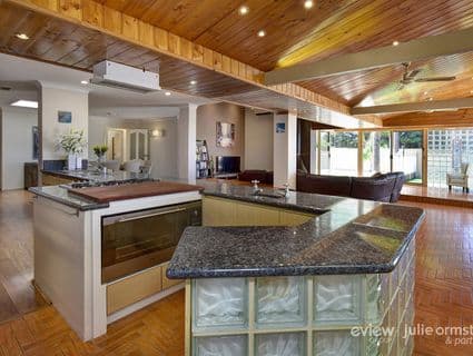 32 Lakevalley Drive, Edgewater - Thumbnail 4