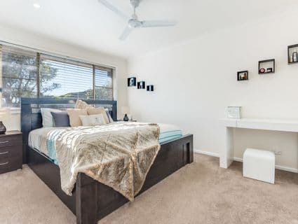 1/74-78 Ocean View Drive, Wamberal - Thumbnail 2