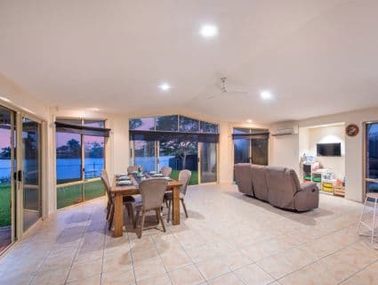 26 Royal Palm Drive, Steiglitz - Thumbnail 8