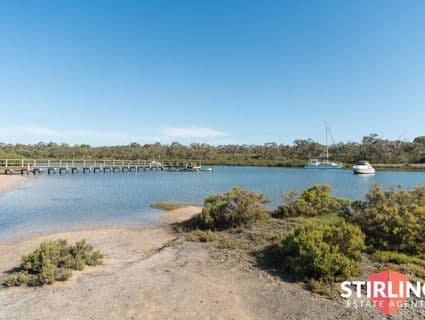 87 Hardy Avenue, Cannons Creek - Thumbnail 3