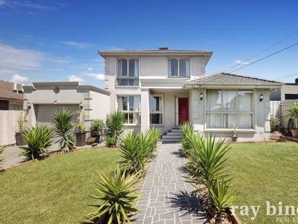 7 Brackley Court, St Albans - Thumbnail 2