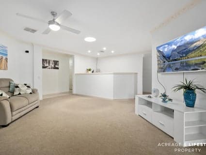 14 Carter Court, Sandstone Point - Thumbnail 7
