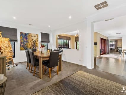 16 Skein Street, Point Cook - Thumbnail 3