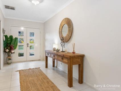 2 Avon River Way, Pakenham - Thumbnail 2