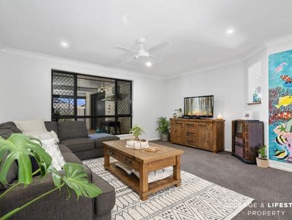7 Doyle Court, Sandstone Point - Thumbnail 7