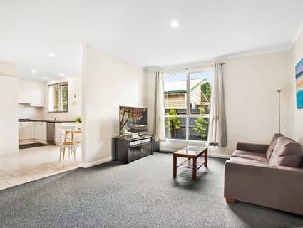 2/14 Paschal Street, Bentleigh - Image 1