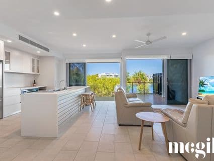 6/5 Panama Crescent, Mountain Creek - Image 1