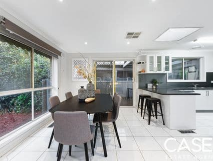 10 Oroya Grove, Clyde - Thumbnail 8