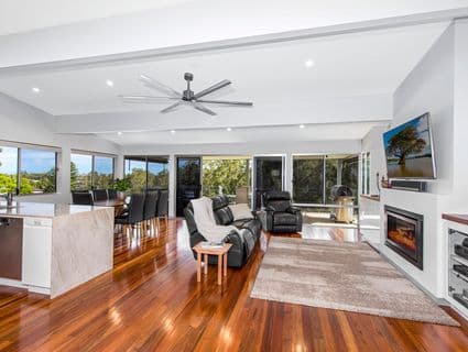 1/54 Lumeah Avenue, Wamberal - Thumbnail 2