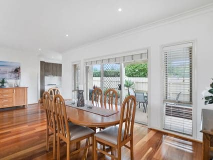 2/4 Moorfield Avenue, Rosebud - Thumbnail 5
