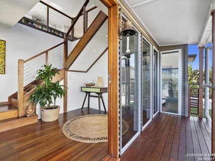 47 Esplanade, Godwin Beach - Thumbnail 2