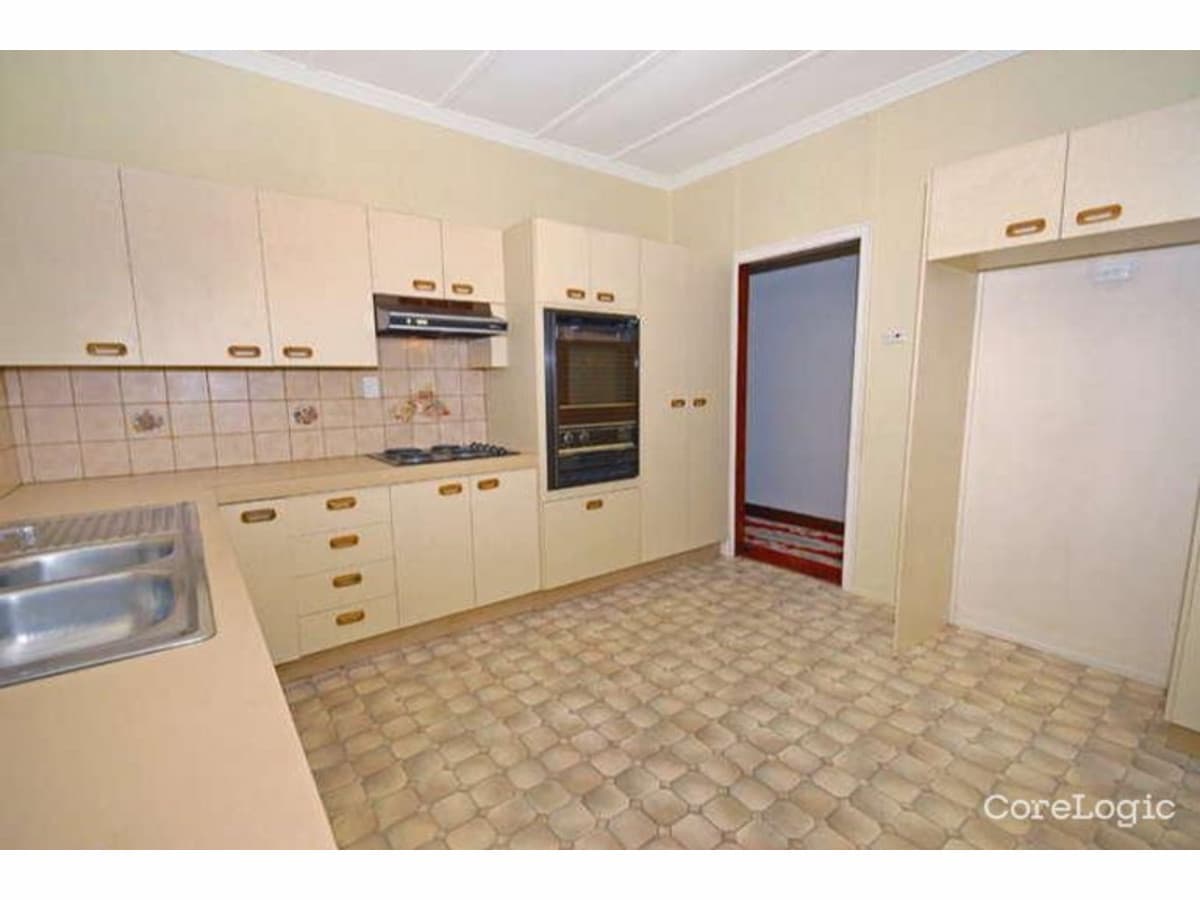 81 Gainsborough Street, Moorooka, Moorooka - Thumbnail 3