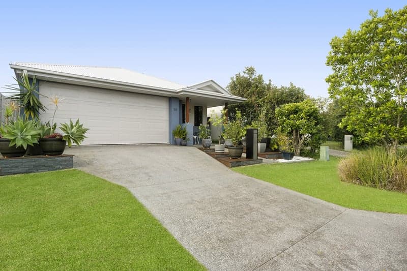 56 Paddington Circuit, Baringa - Thumbnail 2