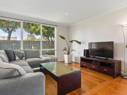 36 Pimpala Avenue, Seaford - Thumbnail 2
