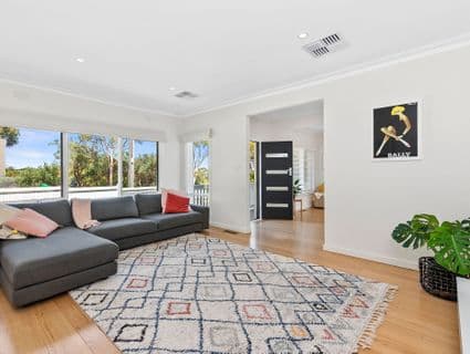 1/13 Dunstan Street, Frankston South - Thumbnail 2