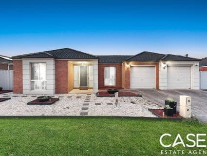 16 Butterfield Place, Cranbourne East - Thumbnail 2