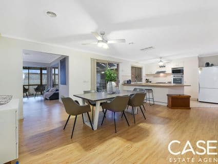 16 Butterfield Place, Cranbourne East - Thumbnail 7