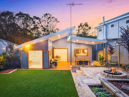 9 Riverview Road, Oyster Bay - Thumbnail 2
