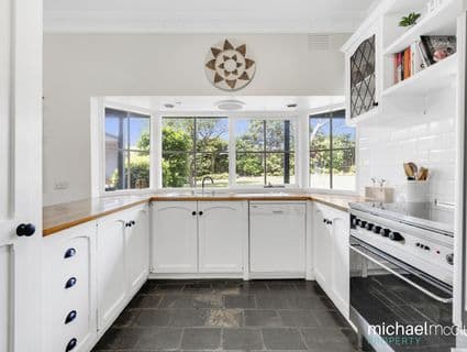 8 Olinda Place, Frankston - Thumbnail 6