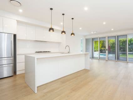 18 Honeysuckle Street, Jannali - Thumbnail 3