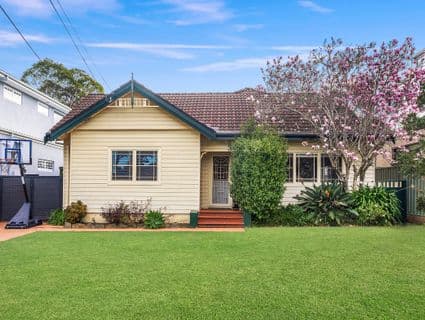 52 Carramar Crescent, Miranda - Thumbnail 2