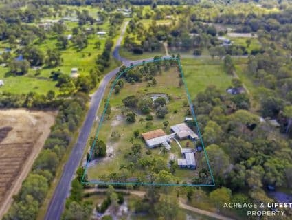 415 Bishop Road, Beachmere - Thumbnail 2