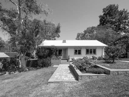2 Loretta Avenue, Como - Image 1