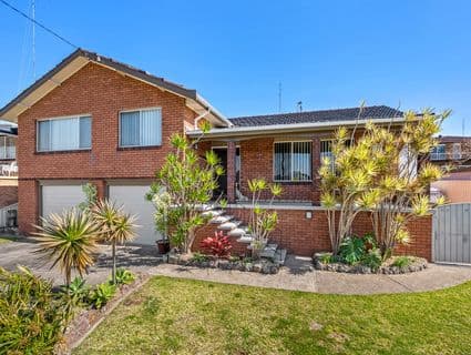 404, Jewells - Image 1