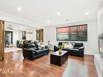 10 Bordeaux Grove, Narre Warren South - Thumbnail 3