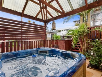 68 Eighth Avenue, Rosebud - Image 1