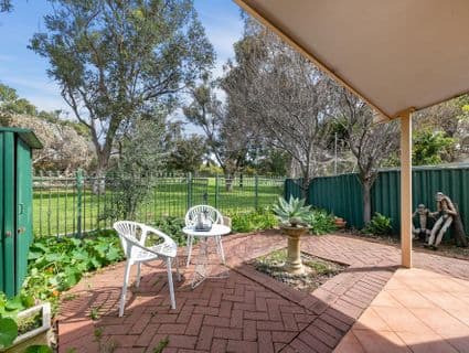 6 Links Court, Claremont - Thumbnail 5