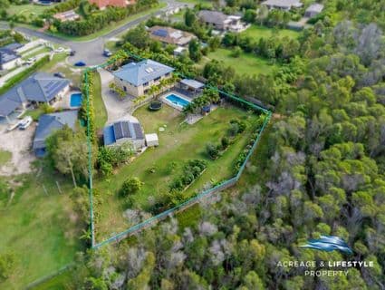 11 Scaroni Court, Ningi - Image 1