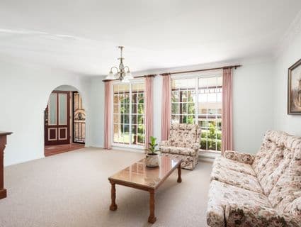 100 Albatross Circuit, Woronora Heights - Thumbnail 4