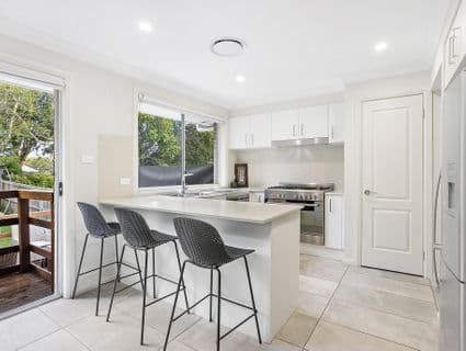 36a Wallumatta Road, Caringbah - Thumbnail 2
