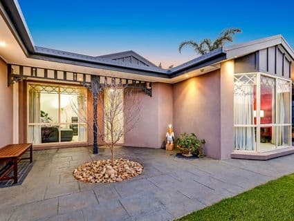 26 Weerona Way, Mornington - Thumbnail 3