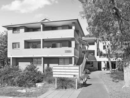 8/30 Clio Street, Sutherland - Image 1