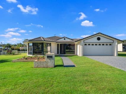 67 Wrenaus Way, Ningi - Thumbnail 2
