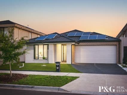 46 Warmbrunn Crescent, Berwick - Image 1
