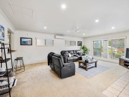 108 Fencott Drive, Jewells - Thumbnail 5