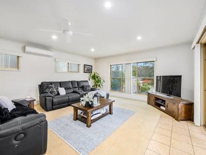 108 Fencott Drive, Jewells - Thumbnail 6