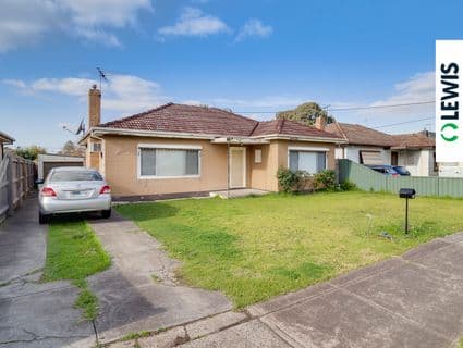 404, Glenroy - Image 1