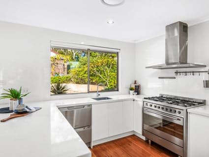 22 Baroonba Street, Whitebridge - Thumbnail 7