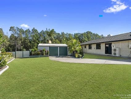 48 Wrenaus Way, Ningi - Thumbnail 2