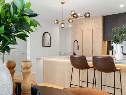 404, Lutwyche - Image 1