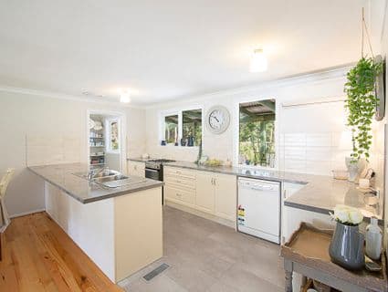 9 Anderson Road, Healesville - Thumbnail 4