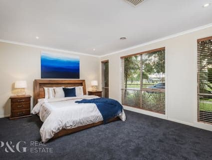 128 Berwick Springs Promenade, Narre Warren South - Thumbnail 6