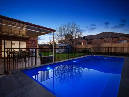 5 Hurlingham Place, Caroline Springs - Image 1