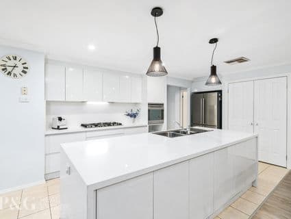 7 Vezelay Court, Narre Warren South - Thumbnail 3